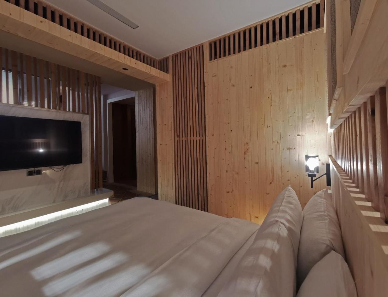 Seasons Boutique Motel Гаосюн Экстерьер фото